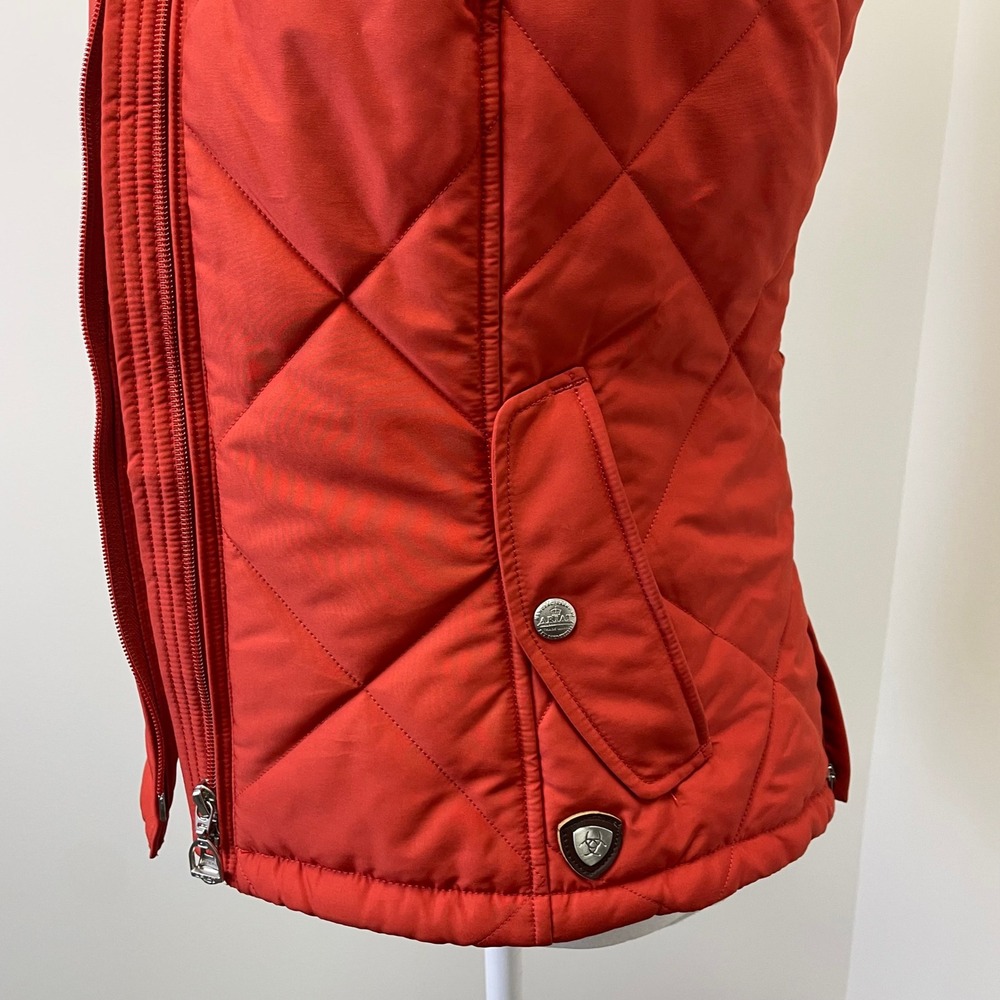 Ariat Womens Red Quilted Equestrian Vest Dog Print Lining Size Small - Picture 3 of 16